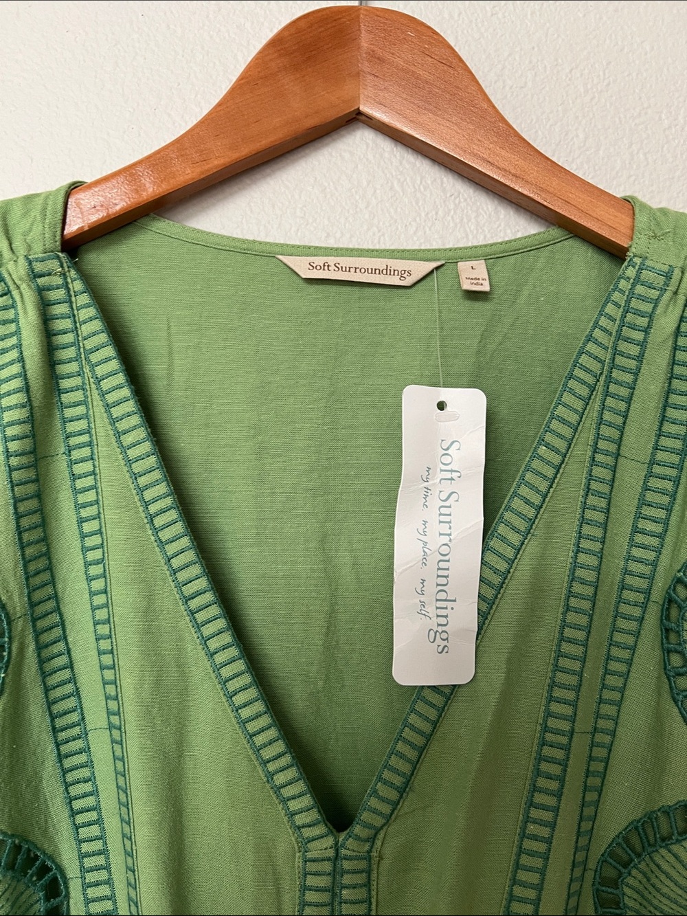 Soft Surroundings Green Embroidered V‑Neck Maxi Dress - Picture 3 of 7